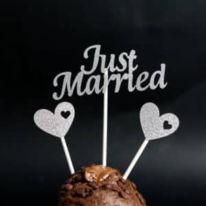 Just Married – hõbedased glitter kaunistustikud, 5 tk