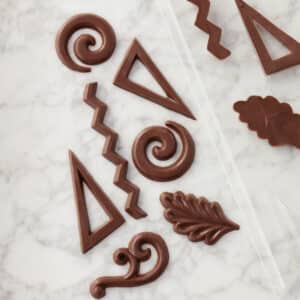 Tordikaunistused – plastist šokolaadivorm